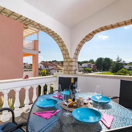 Ferienwohnung Casa Zen Fažana Exterior foto